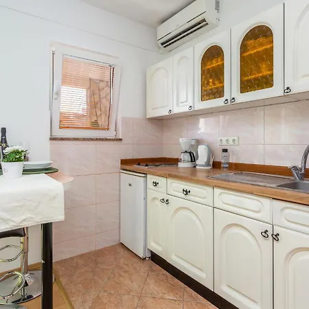Awesome Apartment In Krk With Wifi